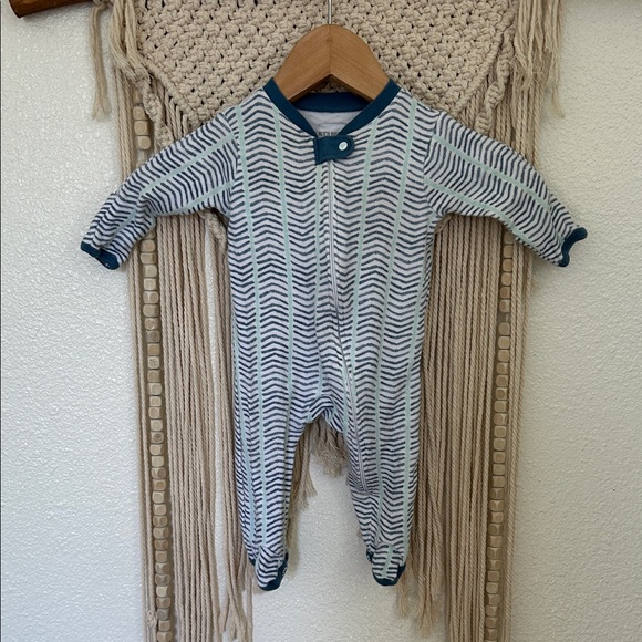 Burt’s bees baby Striped Blue and White Kids One Piece - Picture 1 of 3